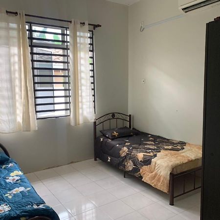 Homestay Maryam Lumut Exteriér fotografie